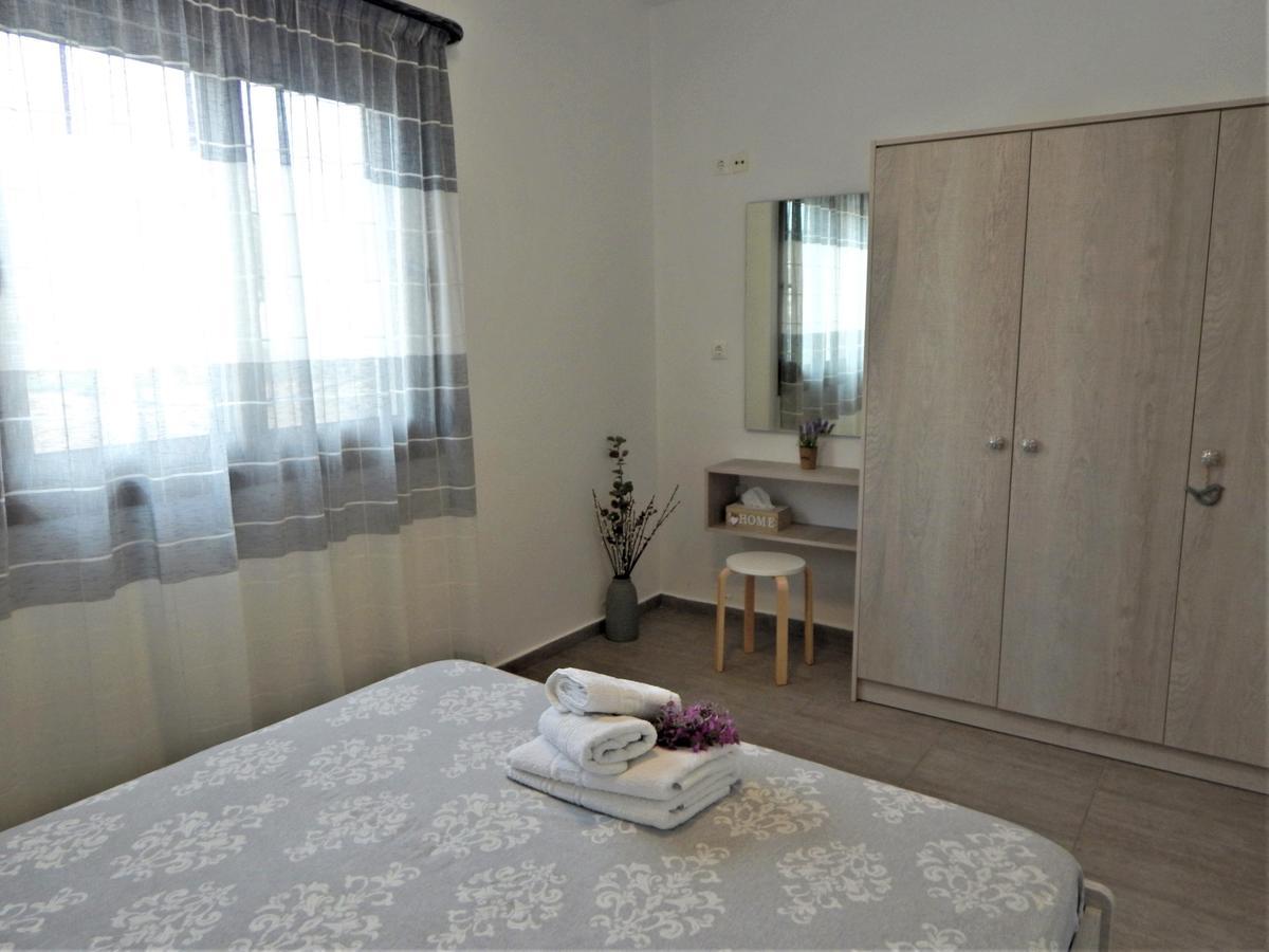 Psaromoura Apartment Agia Pelagia Exteriör bild